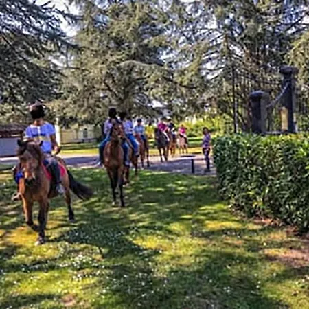 Δωμάτια σε οικογενειακή κατοικία Chez Annie *